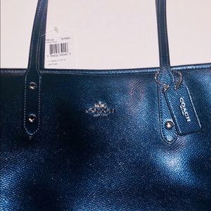 New - Coach City Tote!